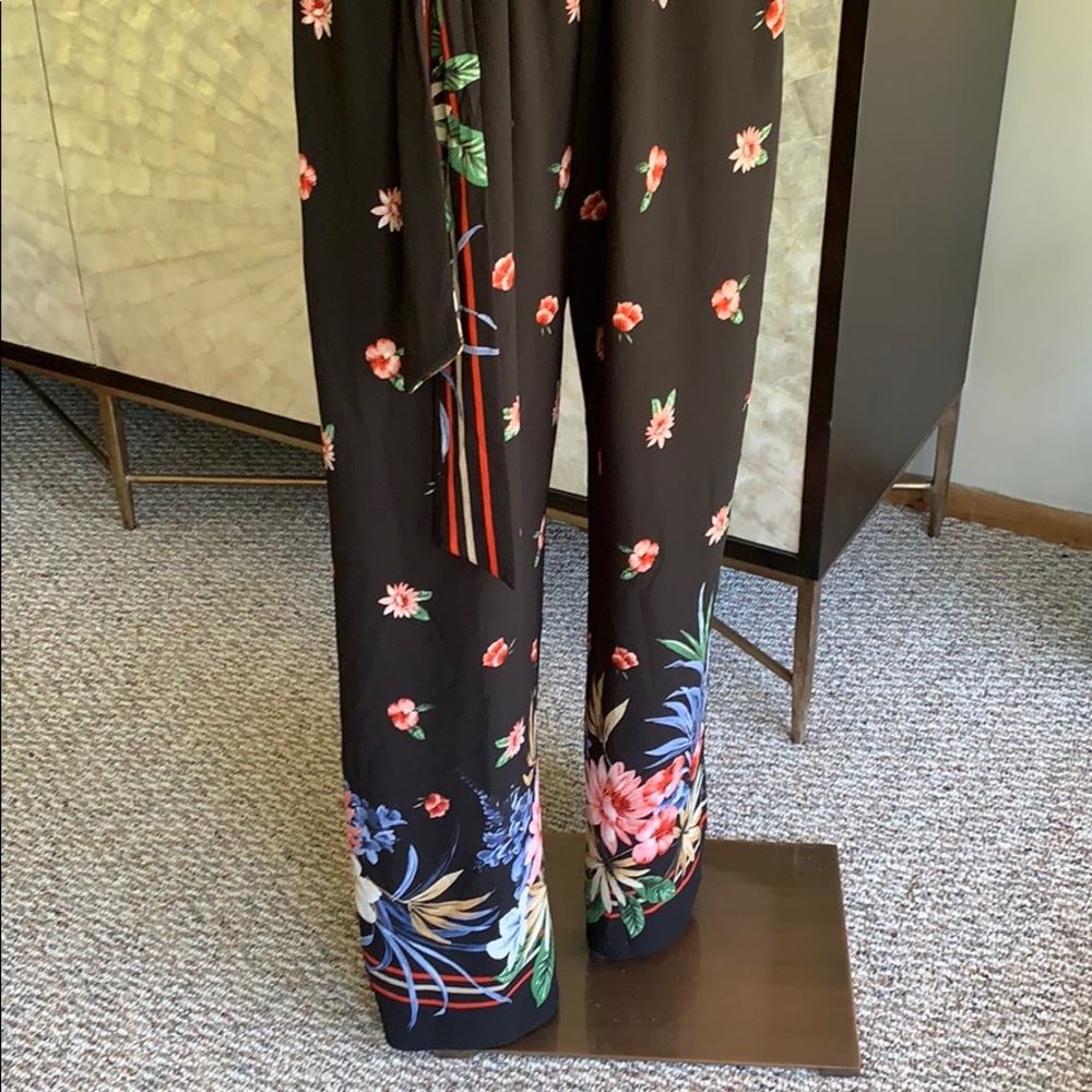 Plus size romper - Picture 2 of 7